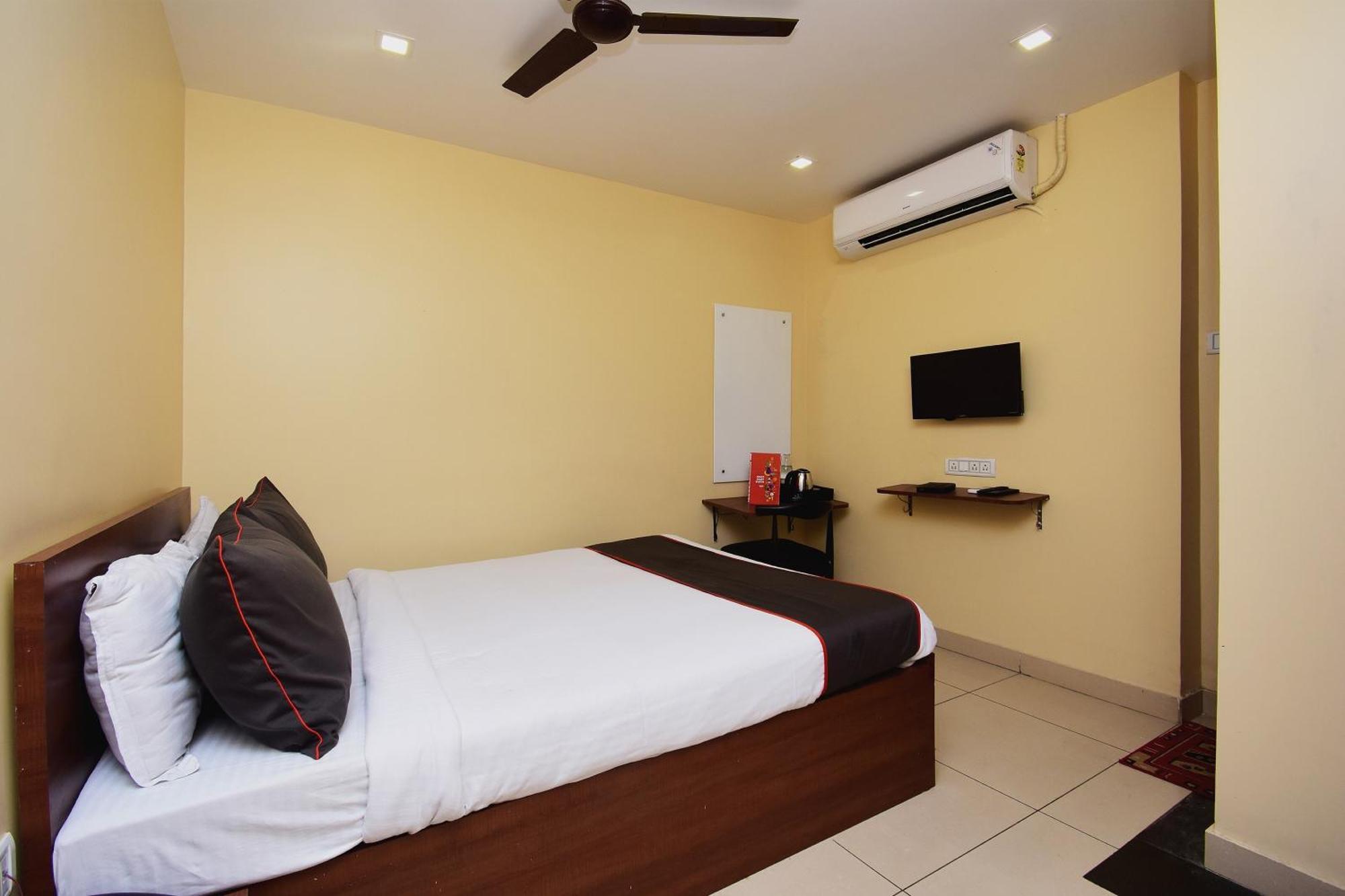 Super Collection O Gokul Residency Near Emami City Dumdum Opposite Raja Palace Hotel Dam Dam Luaran gambar