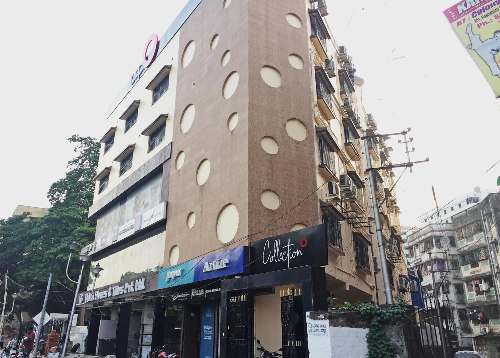 Super Collection O Gokul Residency Near Emami City Dumdum Opposite Raja Palace Hotel Dam Dam Luaran gambar