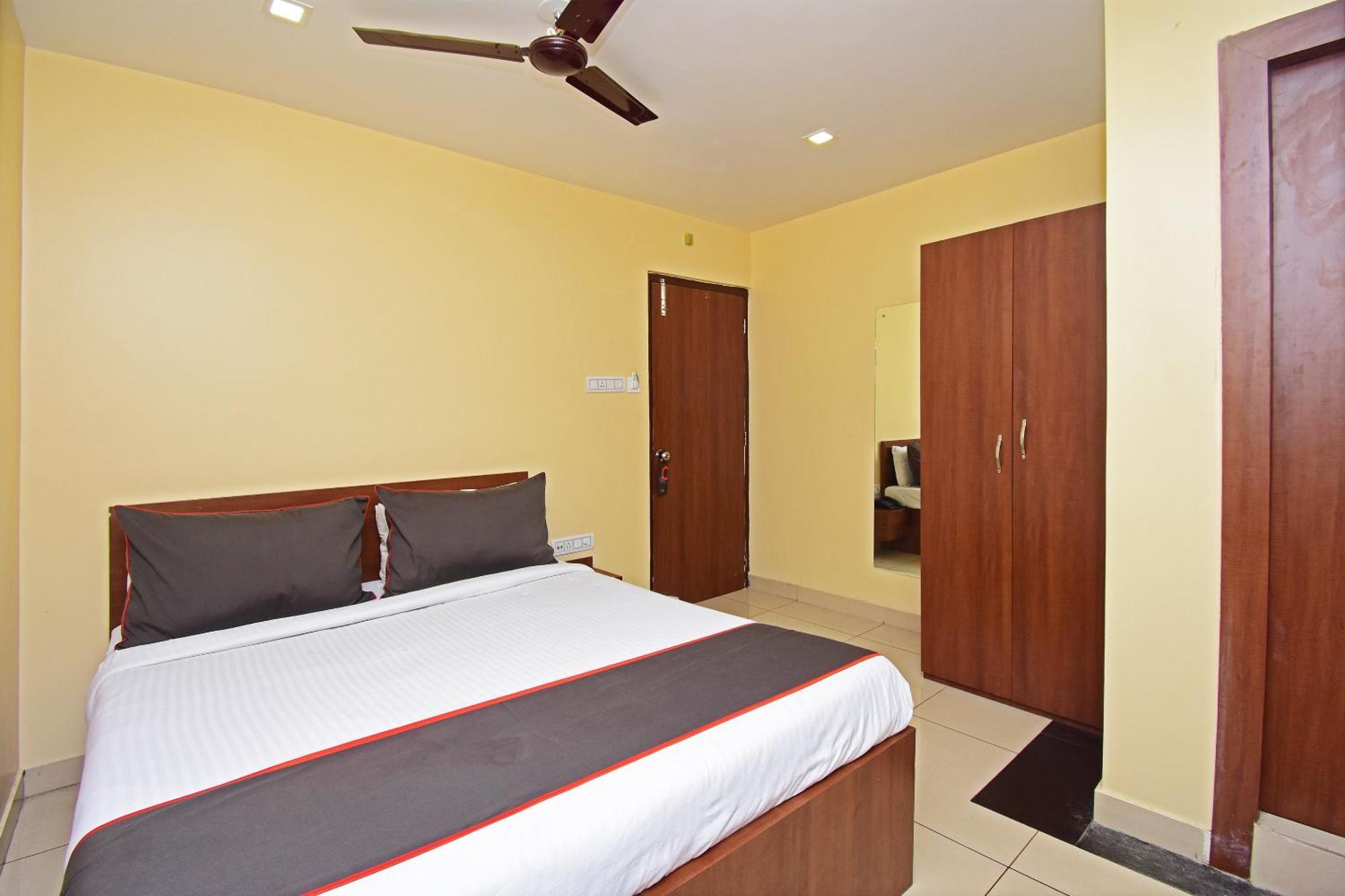 Super Collection O Gokul Residency Near Emami City Dumdum Opposite Raja Palace Hotel Dam Dam Luaran gambar